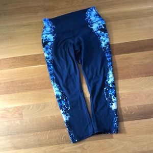 Alo Capri Yoga Pants
